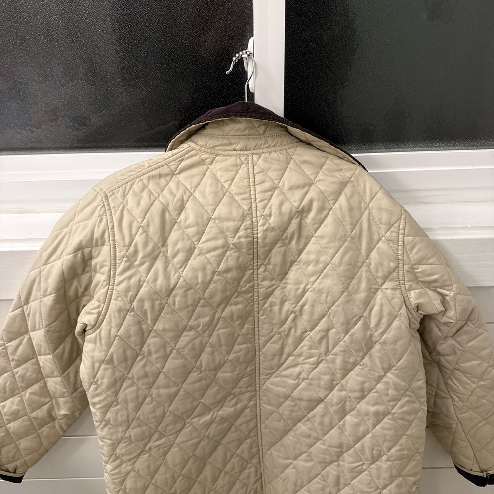 Barbour Quilted Jacket Women with Dark Trim - Picture 3 of 3